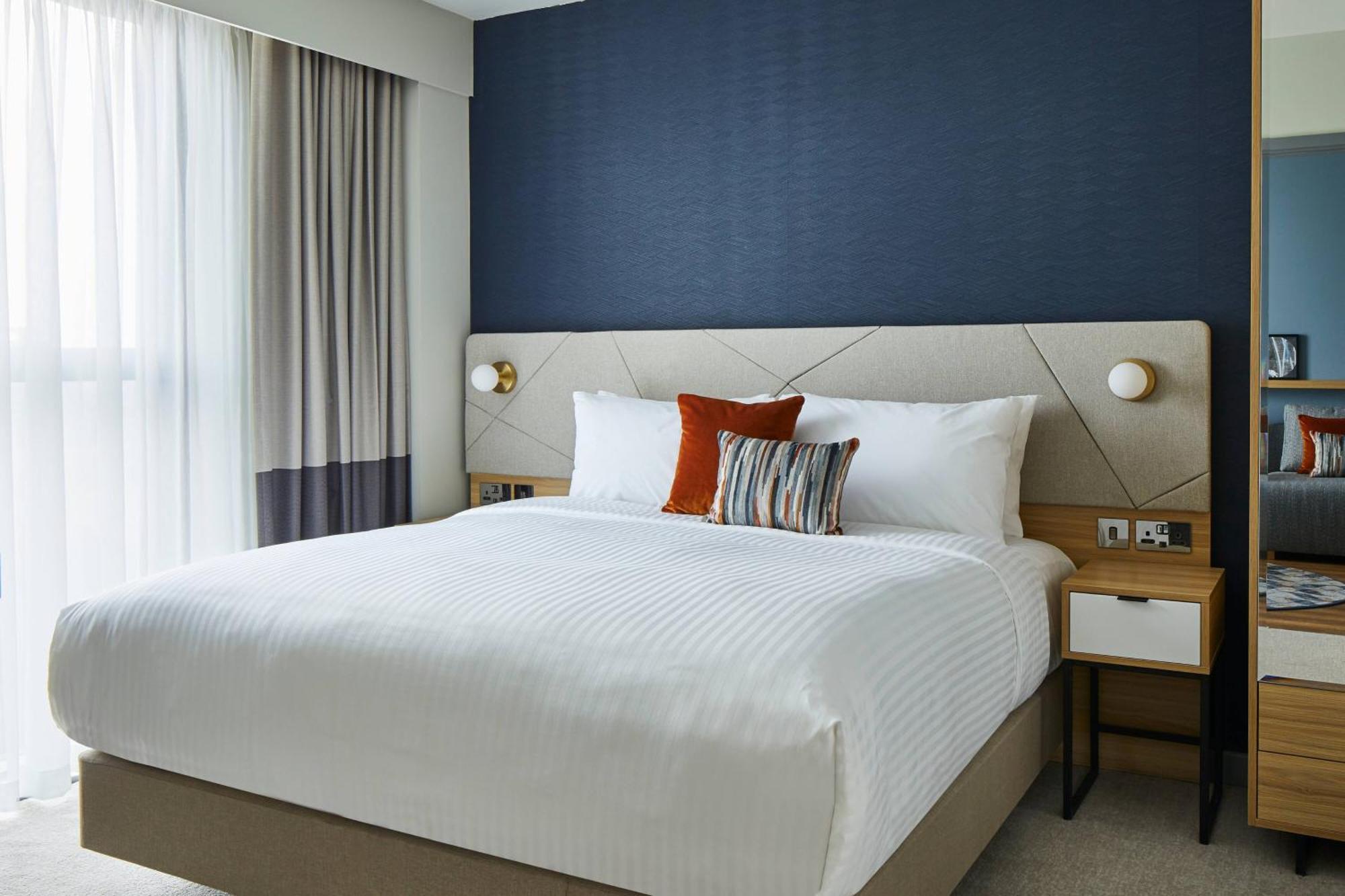 Residence Inn By Marriott Slough Dış mekan fotoğraf
